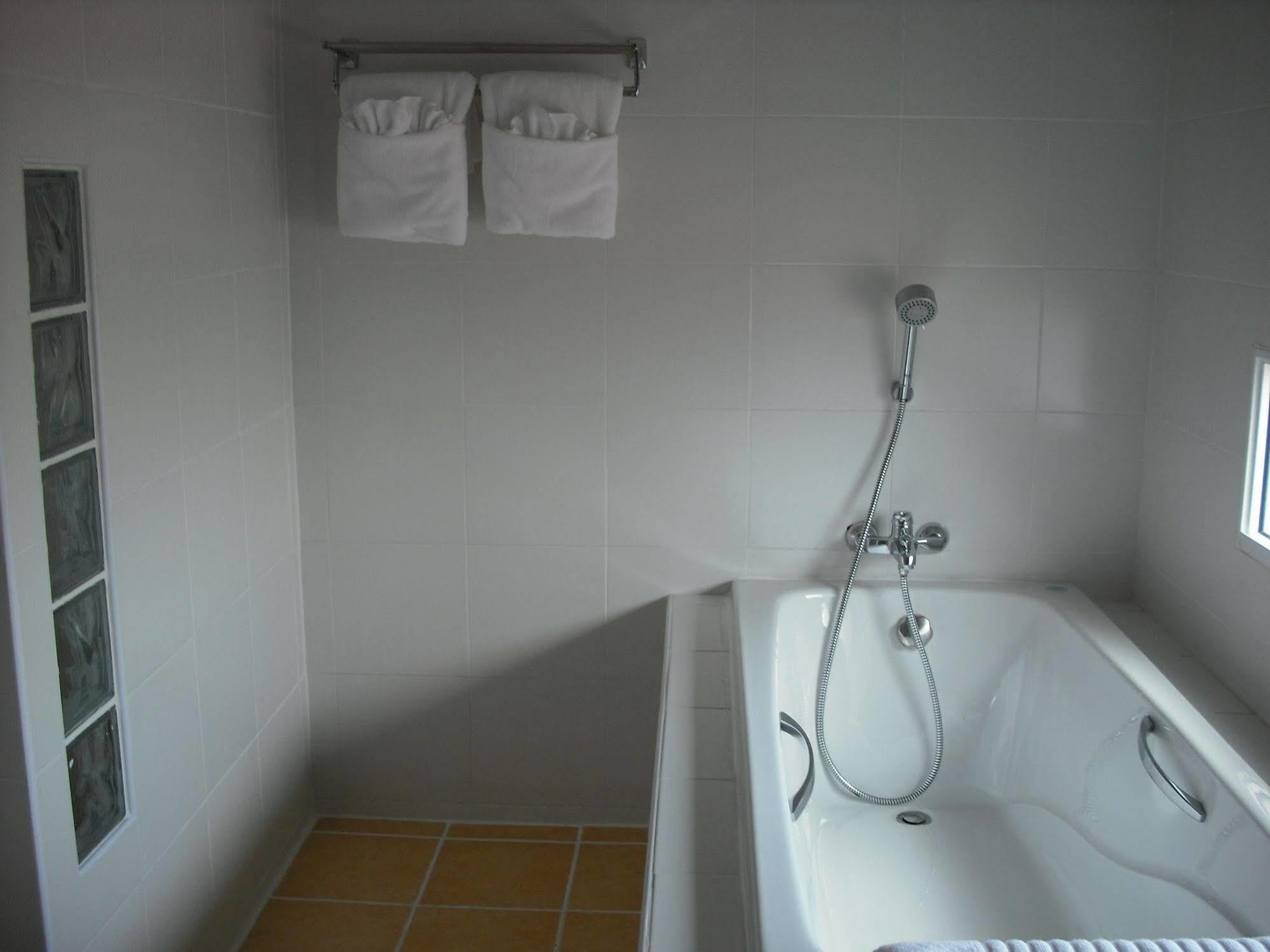 Ampo Residence Phra Nakhon Si Ayutthaya Dış mekan fotoğraf