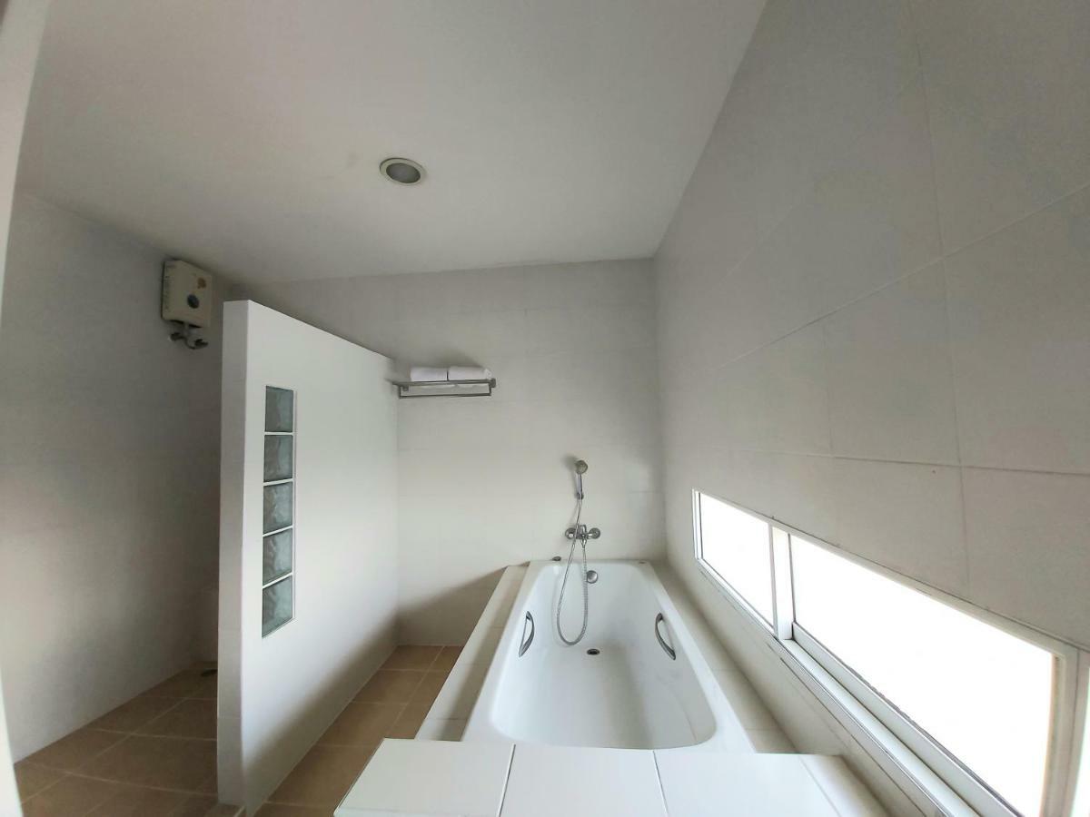 Ampo Residence Phra Nakhon Si Ayutthaya Dış mekan fotoğraf